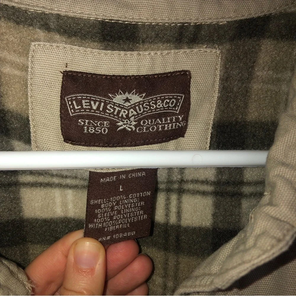 Levi’s Fleece Lined Button Down Shacket - Picture 3 of 5